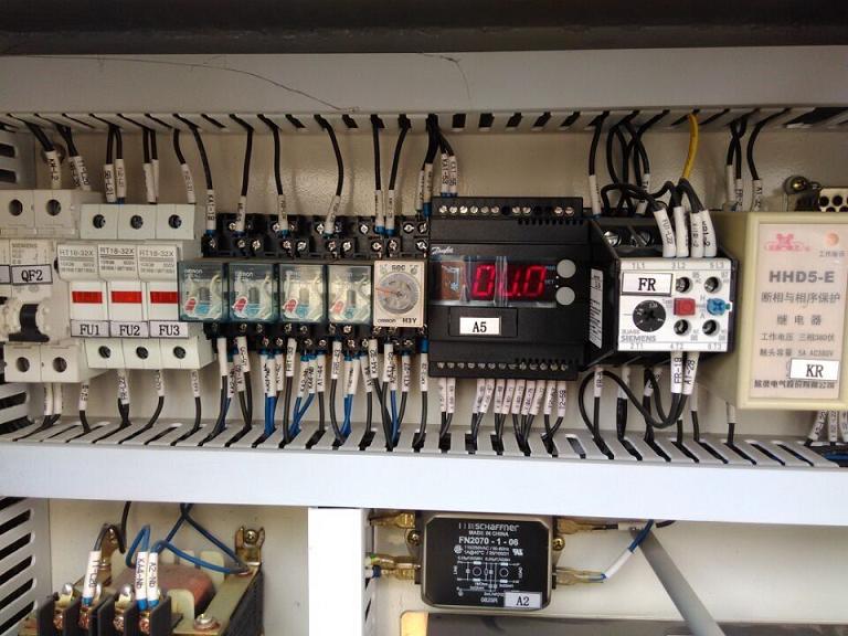 ���Qģ�K-������{(di��o)�ݗU�C(j��)